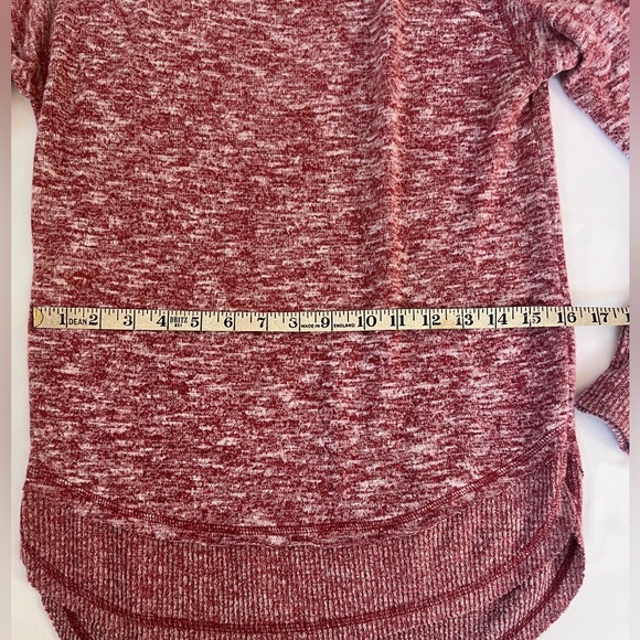 KNOX ROSE HEATHER RED SCOOP HEM LIGHTWEIGHT KNIT SWEATER - SIZE XS - Picture 3 of 5